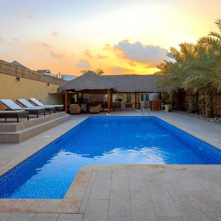 Dar 66 4Br Pool Villa With Jacuzzi Ras al-Khaimah Exterior photo