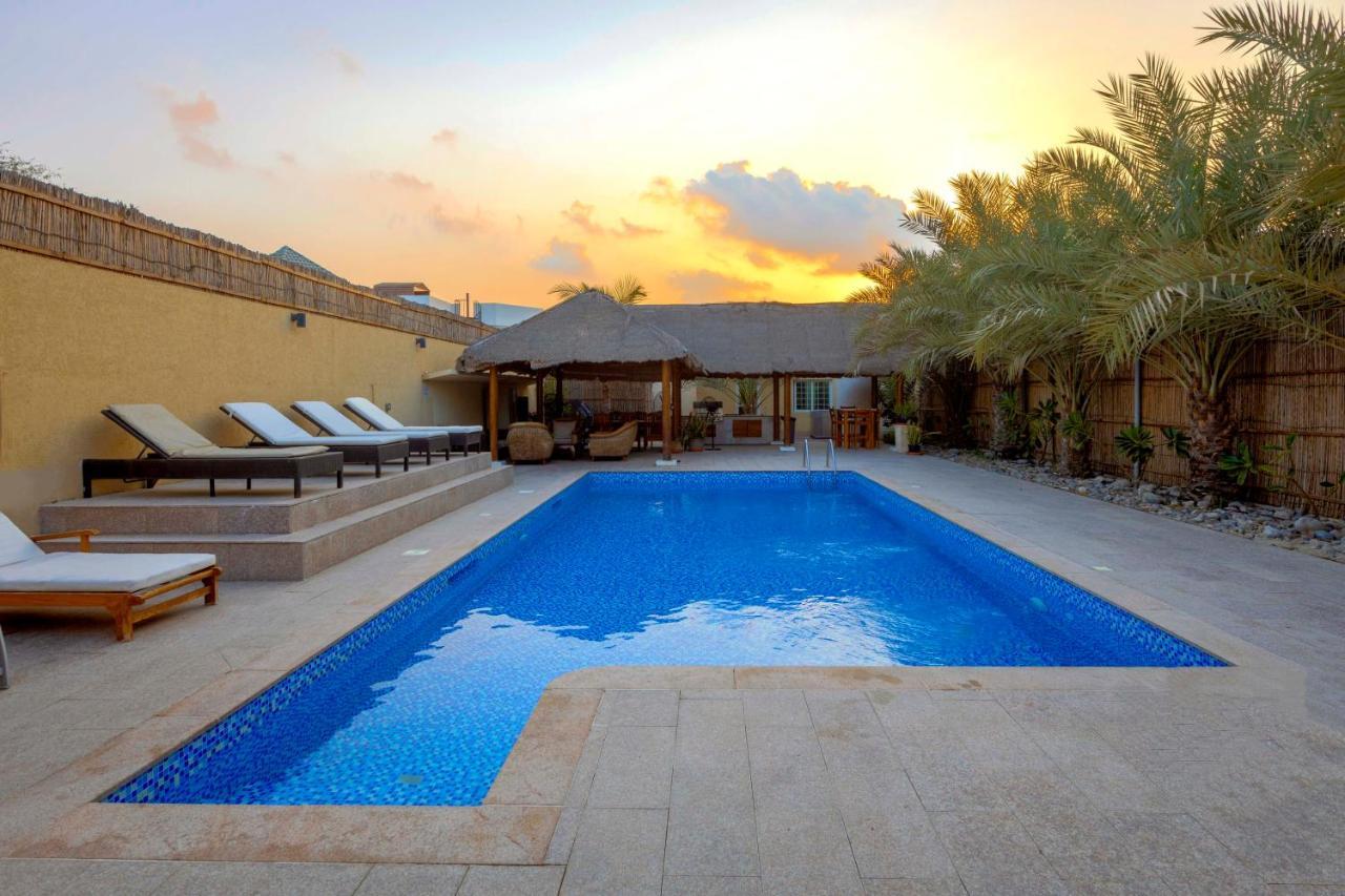 Dar 66 4Br Pool Villa With Jacuzzi Ras al-Khaimah Exterior photo